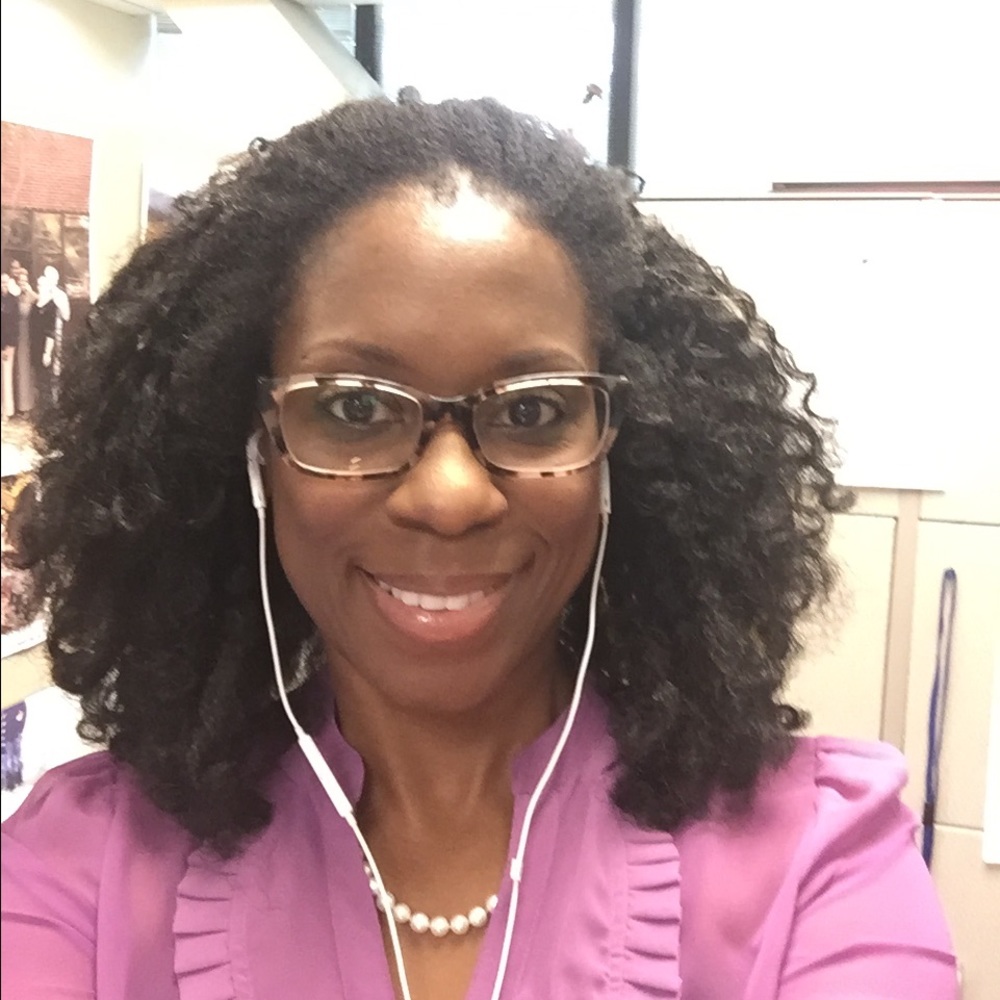 Meet your Posher, Candice