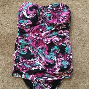 Pea in a Pod maternity bathing suit.
