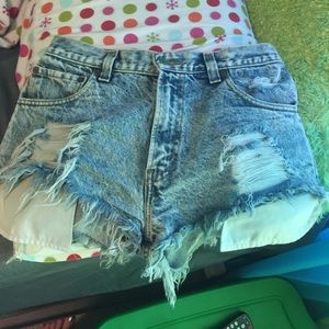 Distressed Levi shorts