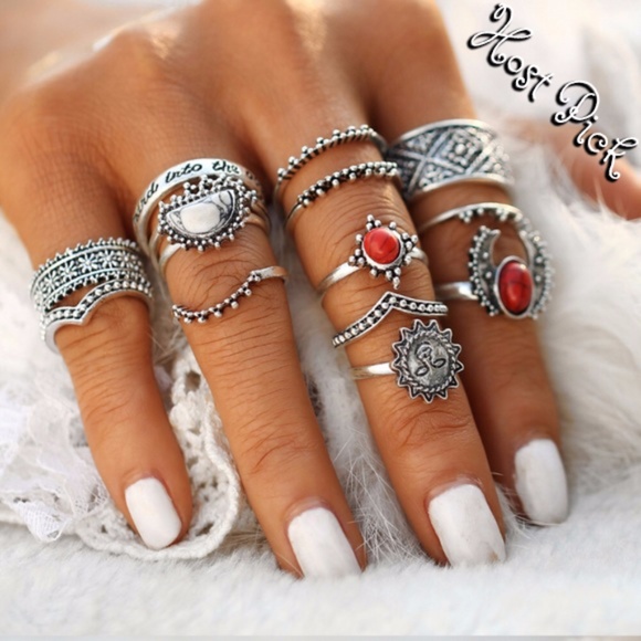 Jewelry - 🌸Host Pick🌸 14pcs Silver Toned Midi Ring Set