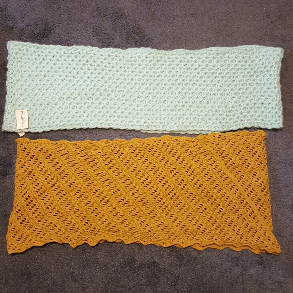 Wrap around scarfs