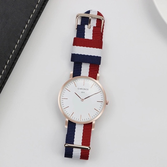 Stylish summer watch - Picture 2 of 3