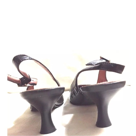 Etienne Aigner Croco Leather Slingbacks - Picture 4 of 7