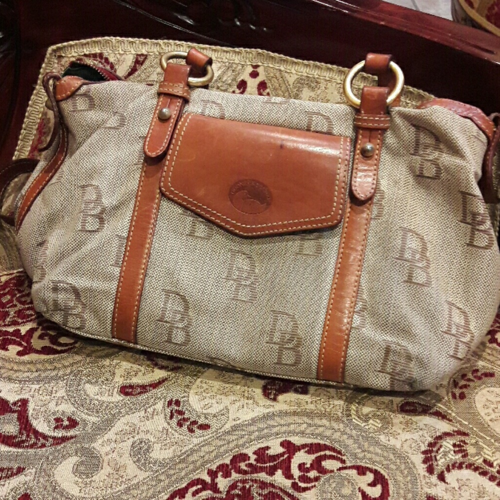 Pre-loved Original Dooney and Burke Casual Handbag