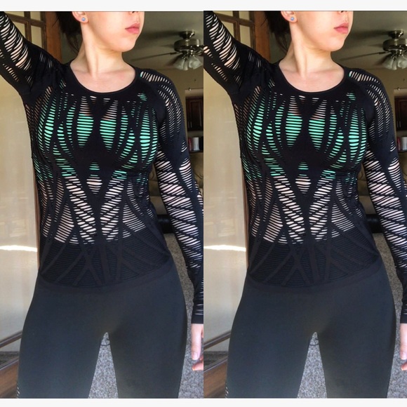 SOLD OUT|| ADIRA Mesh Yoga Top - Picture 3 of 8