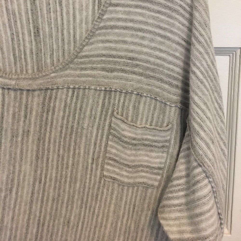 CK lightweight sweater - Picture 4 of 7