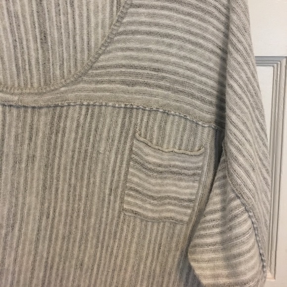 CK lightweight sweater - Picture 4 of 7