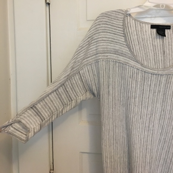 CK lightweight sweater - Picture 2 of 7