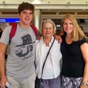 Meet your Posher, Sam