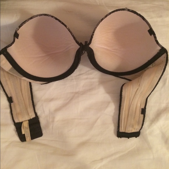 Strapless black lace bra (Abigail). - Picture 2 of 4