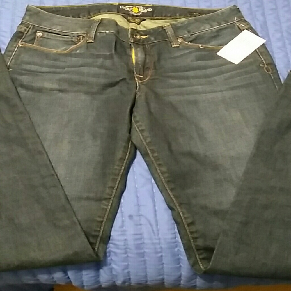 Women's lucky brand jeans