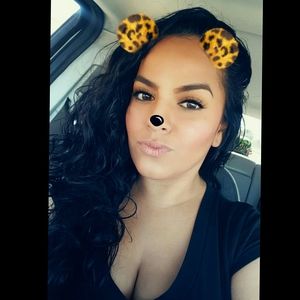 Meet your Posher, Carla