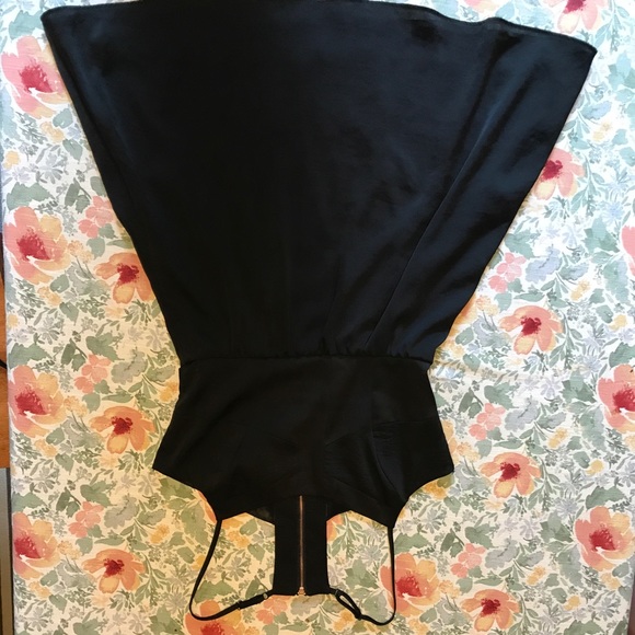 Bcbgeneration black dress size 6 - Picture 3 of 4