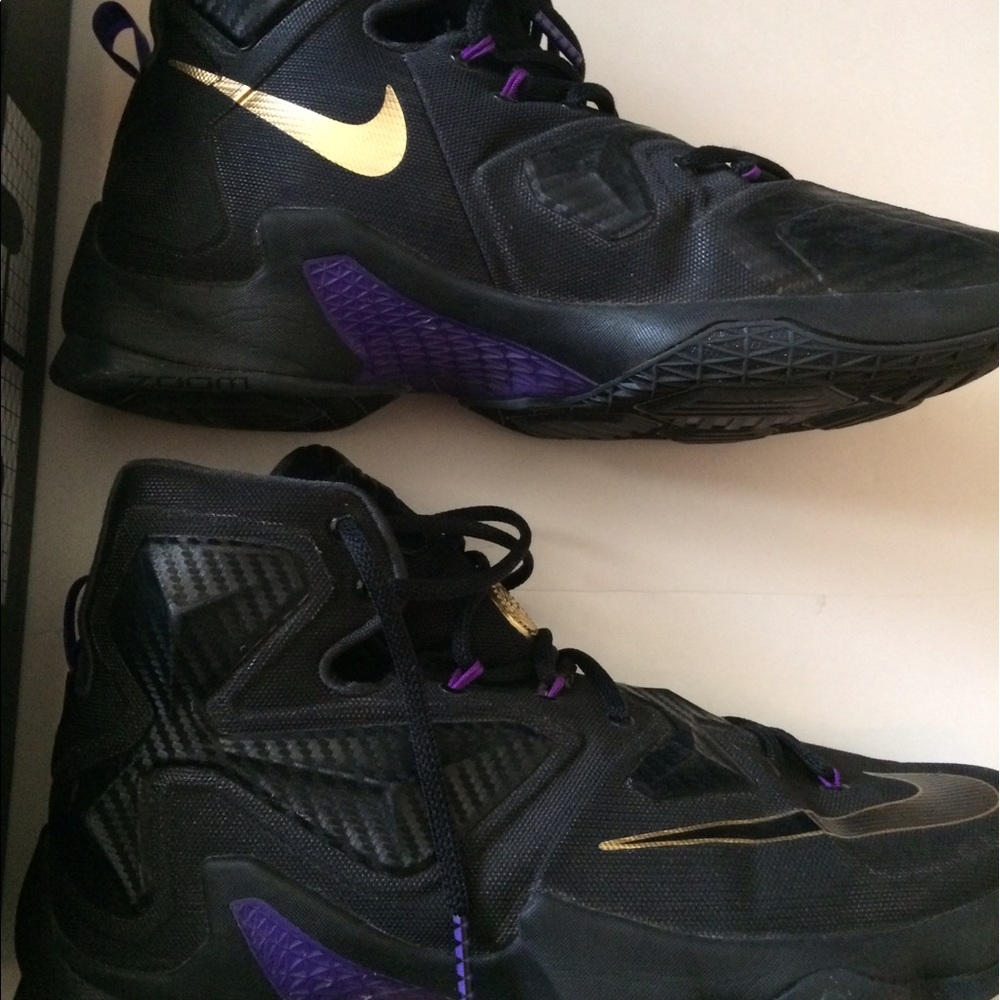 Lebron XIII Purple Black Gold 9.5