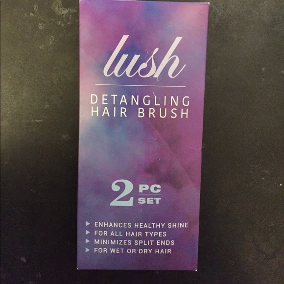 Lush Detangling Hair Brushes - Picture 4 of 4