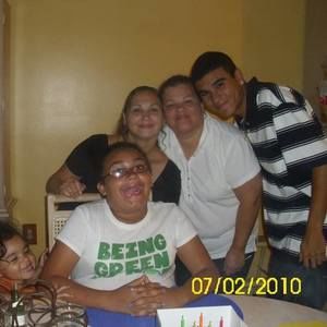 Meet your Posher, Carmen