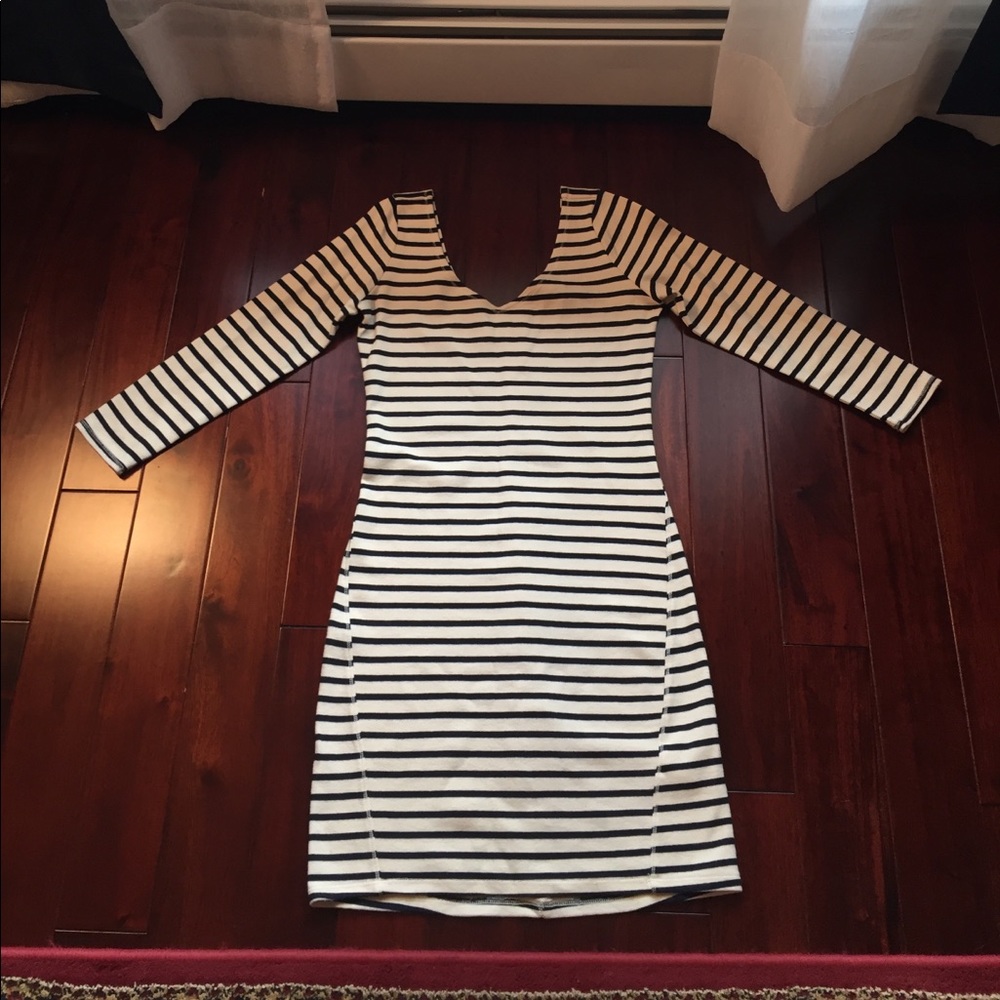 White and navy striped dress.