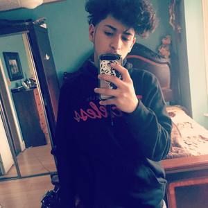 Meet your Posher, Adrian