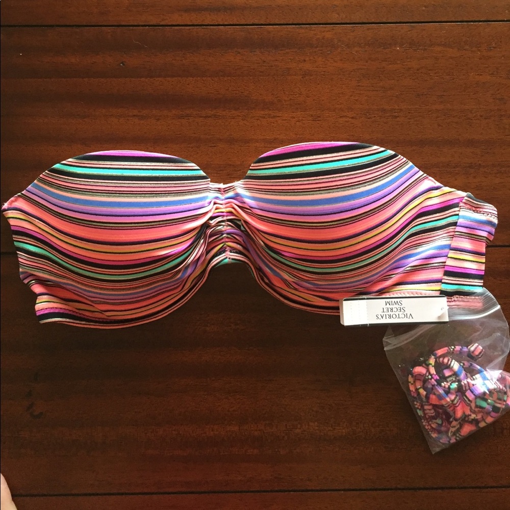 NWT Victoria's Secret Strapless Bikini Top