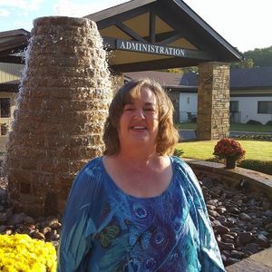 Meet your Posher, Debra