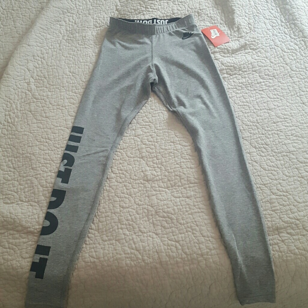 Nike leggings