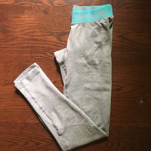 Gymshark Flex gray and mint size small