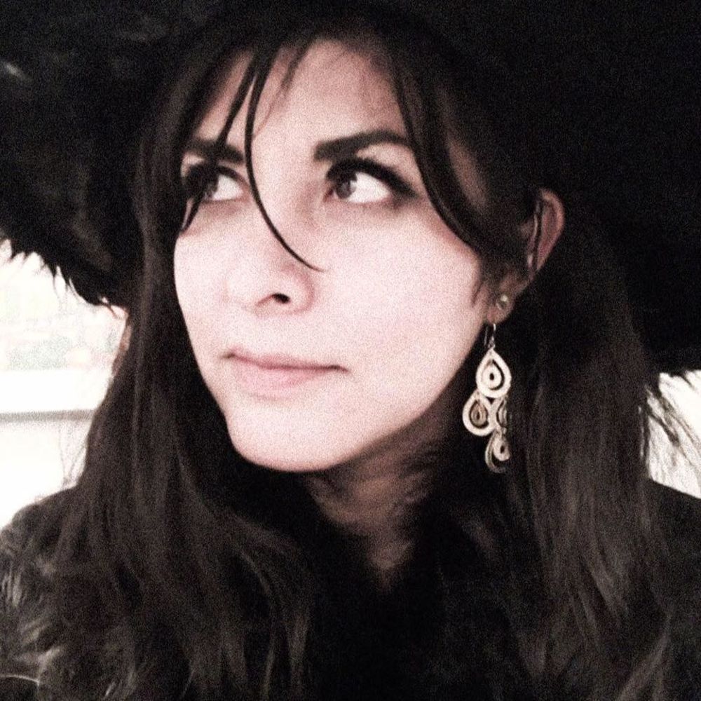 Meet your Posher, Cristina