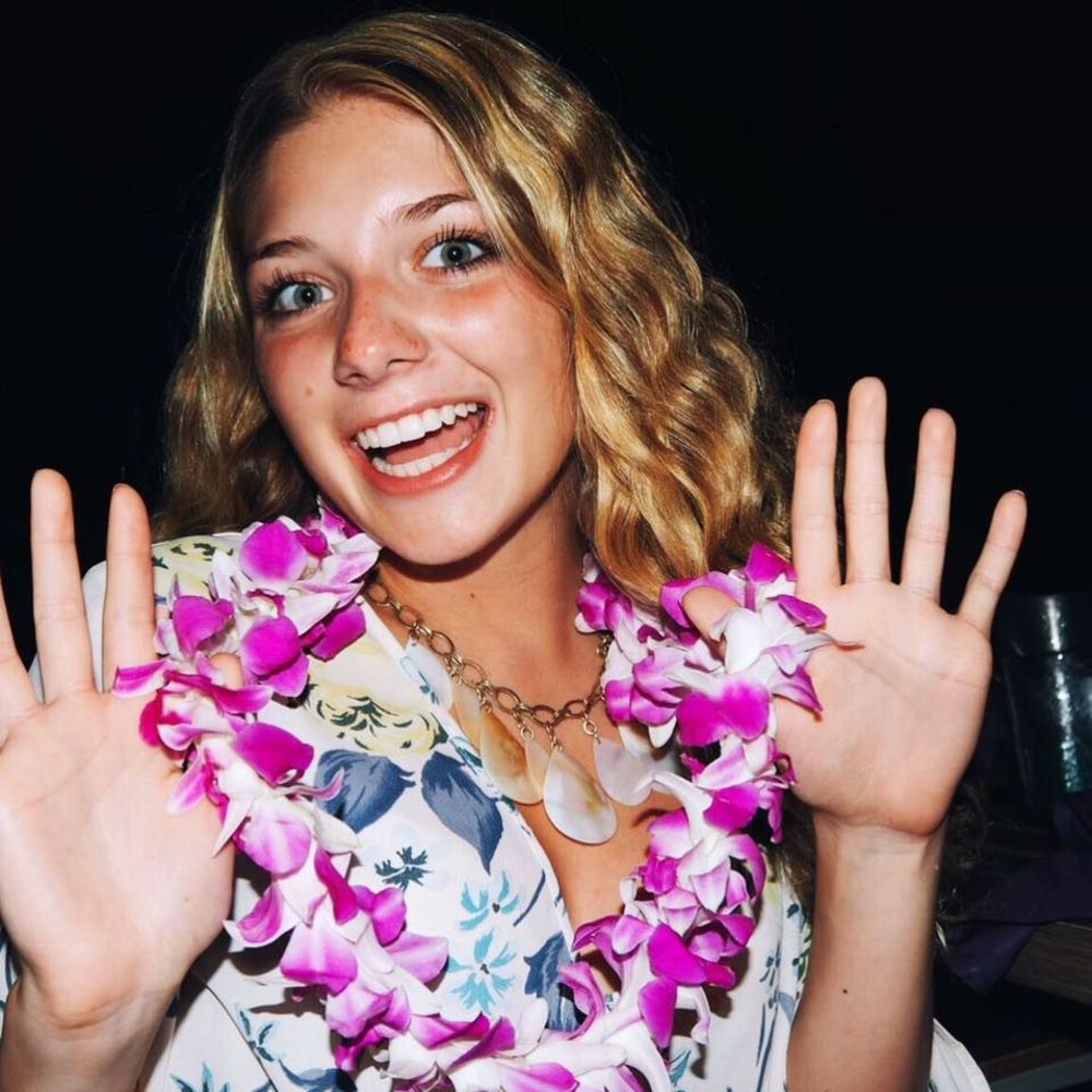 Meet your Posher, Jillian