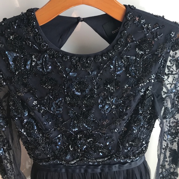 Needle and thread dress - Picture 3 of 6