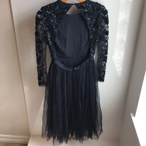 Needle and thread dress - Picture 4 of 6