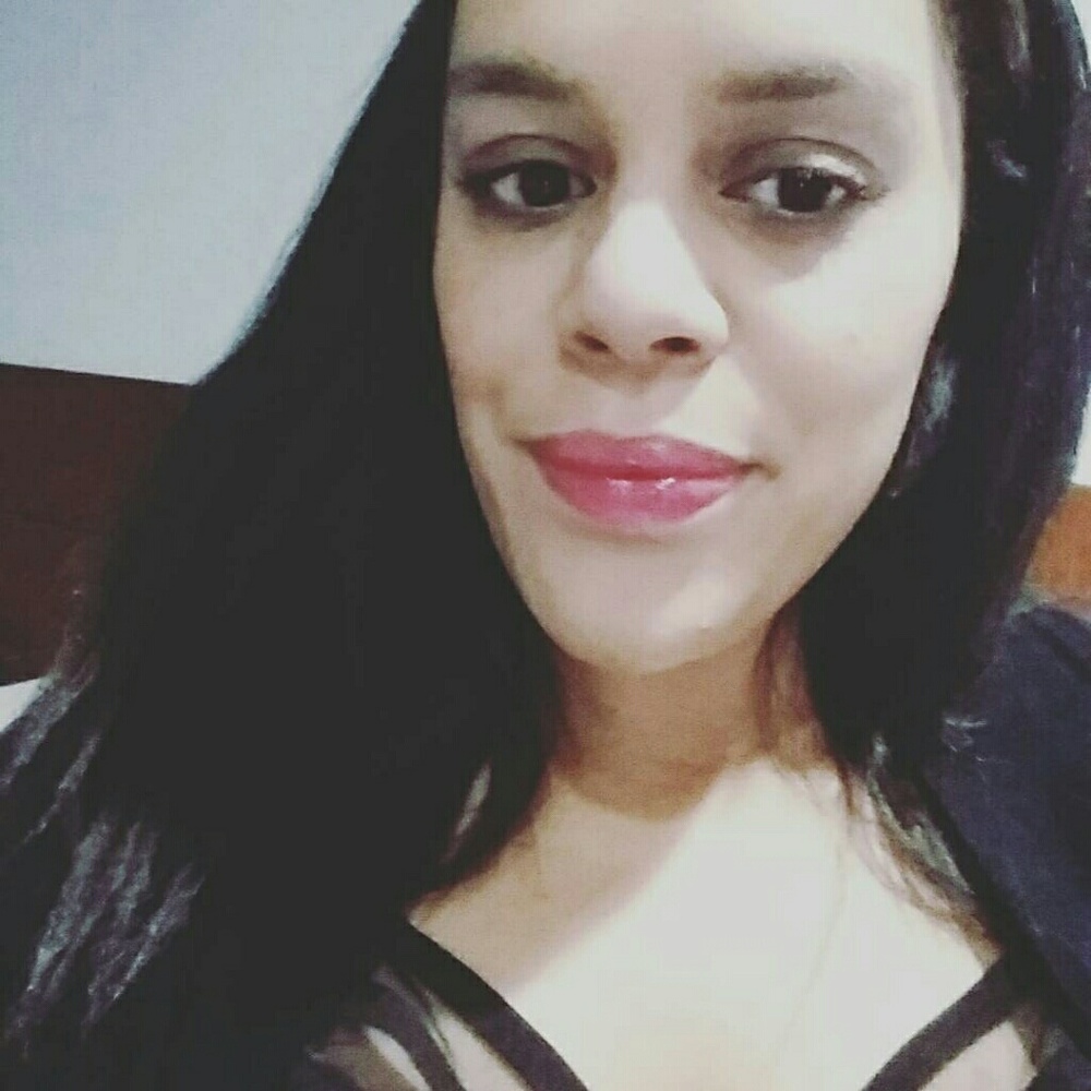 Meet your Posher, Felicia