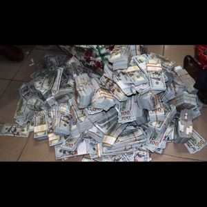 Meet your Posher, Lynell