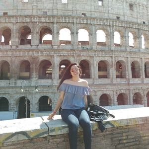 Meet your Posher, Stephanie