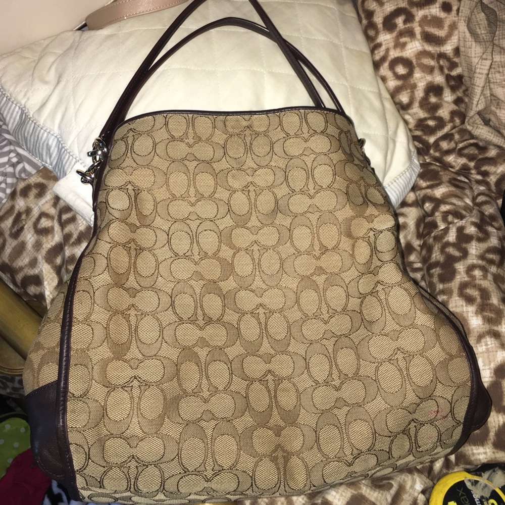 AUTHENTIC COACH HANGBAG