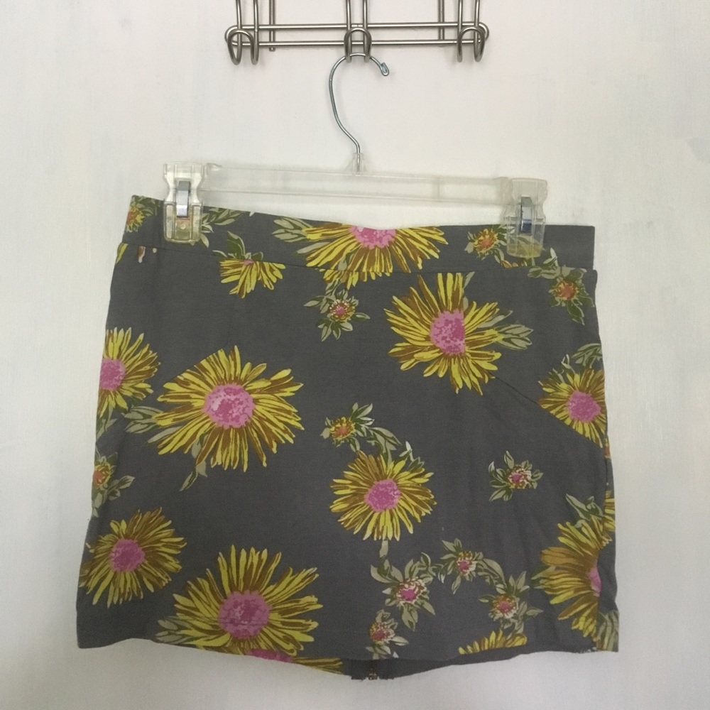 Billabong mini skirt