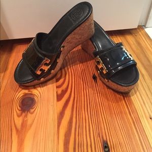 Black Tory platform wedges