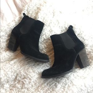 SALE!!! Steve Madden ankle booties!