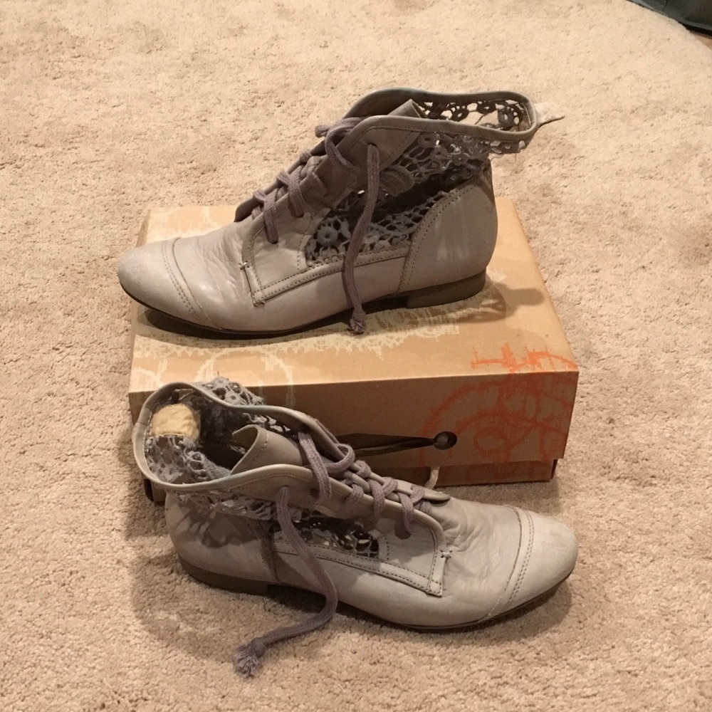 Vintage style shoes
