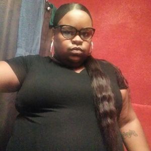 Meet your Posher, Denise