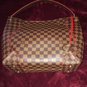 LV Caïssa Hobo