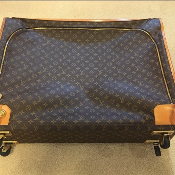 Louis Vuitton Luggage Wheels