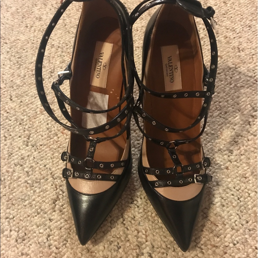 Valentino heels stilettos rockstud rock  38 7.5