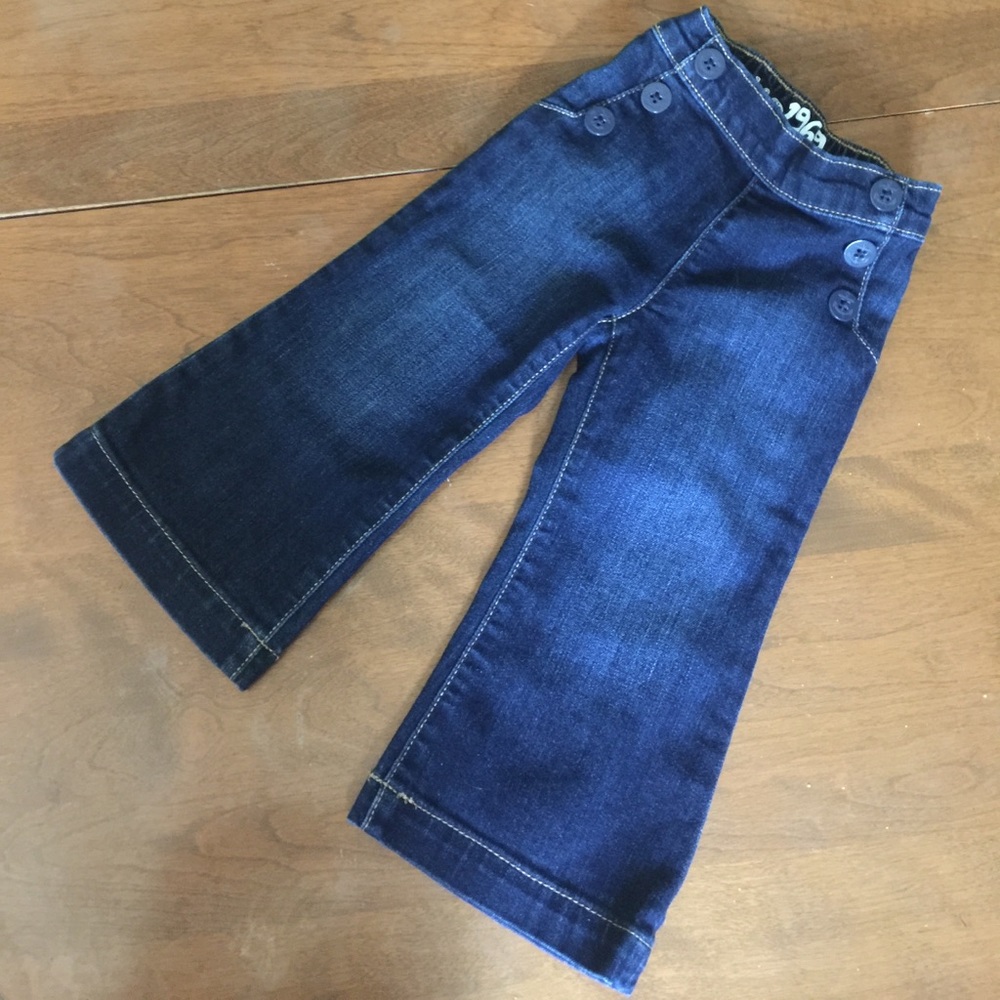 Baby Gap girl flare pants 18-24m