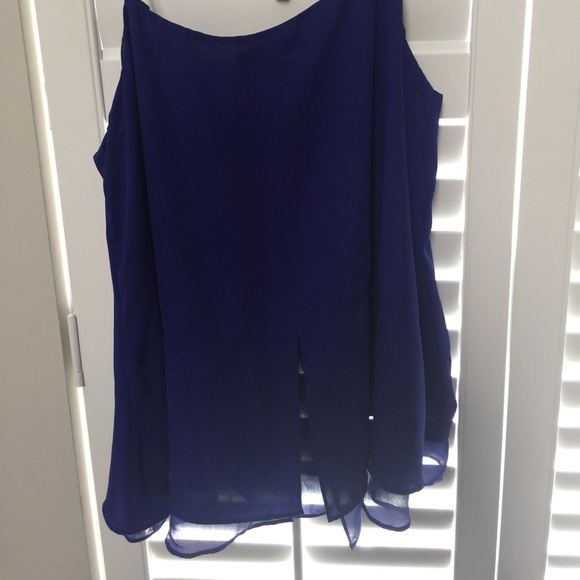 Banana Republic Camisole - Picture 3 of 3
