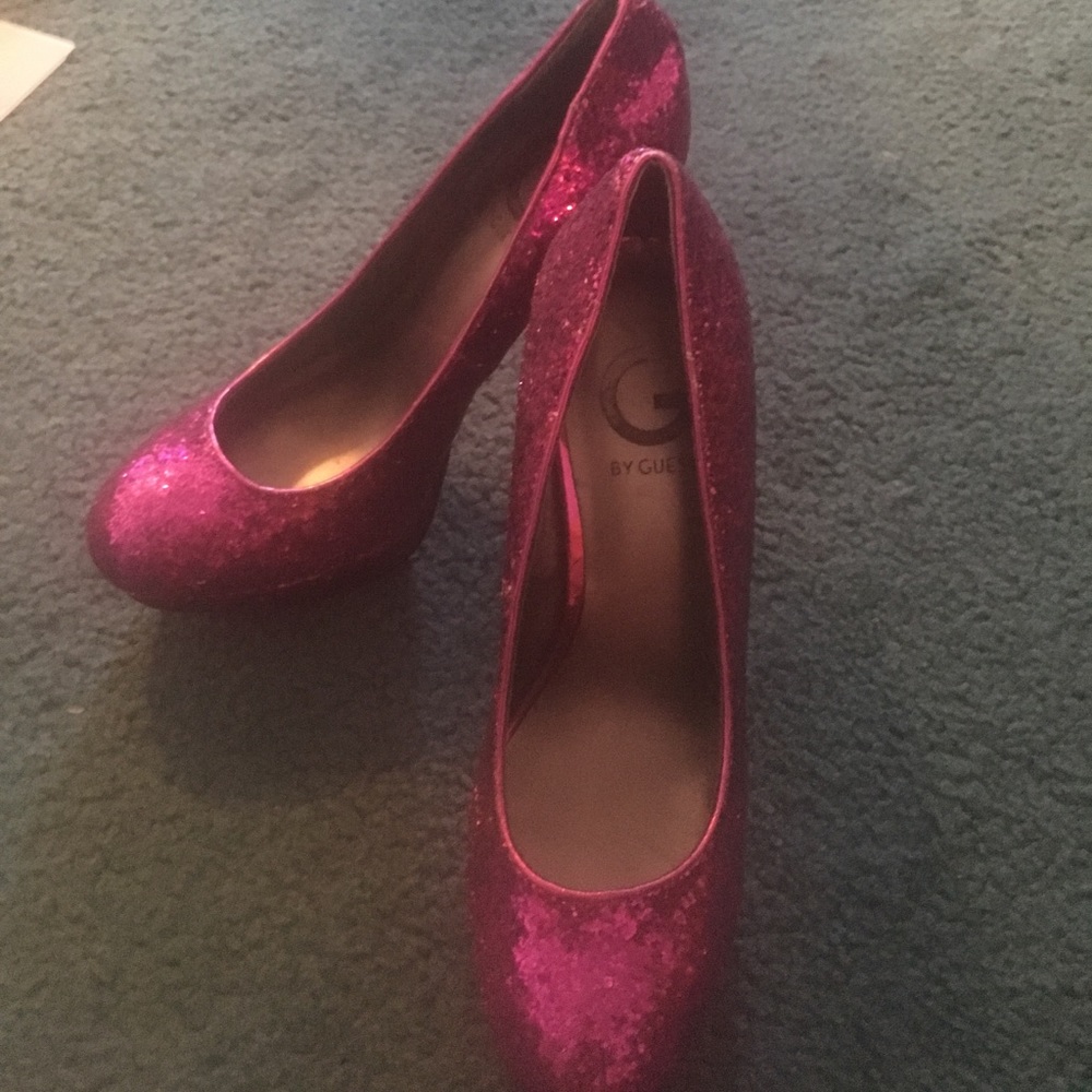 Guess sequins Pumps