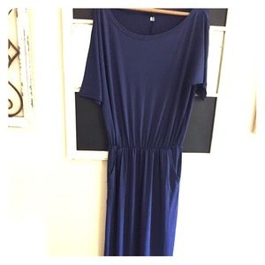 Navy Maxi Dress WITH POCKETS!