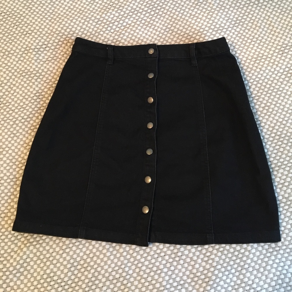 Button mini Jean skirt
