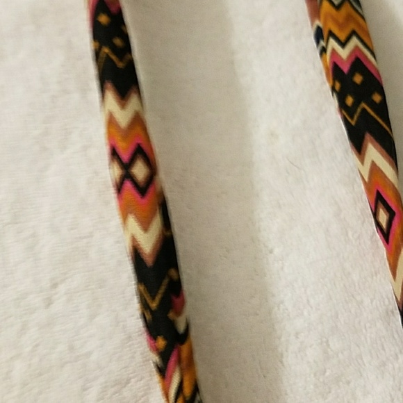 Necklace - Picture 2 of 3