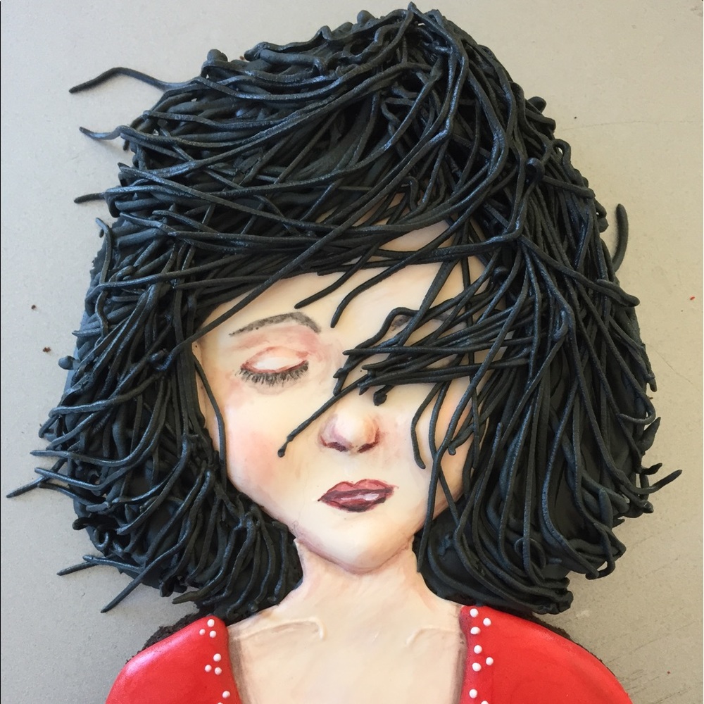 Meet your Posher, Danielle