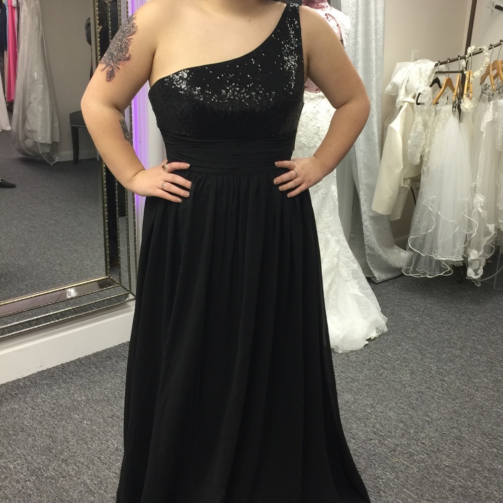 FORMAL BLACK ONE STRAP DRESS